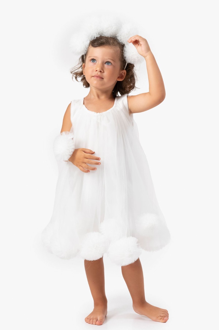 Beli pompom kompletić