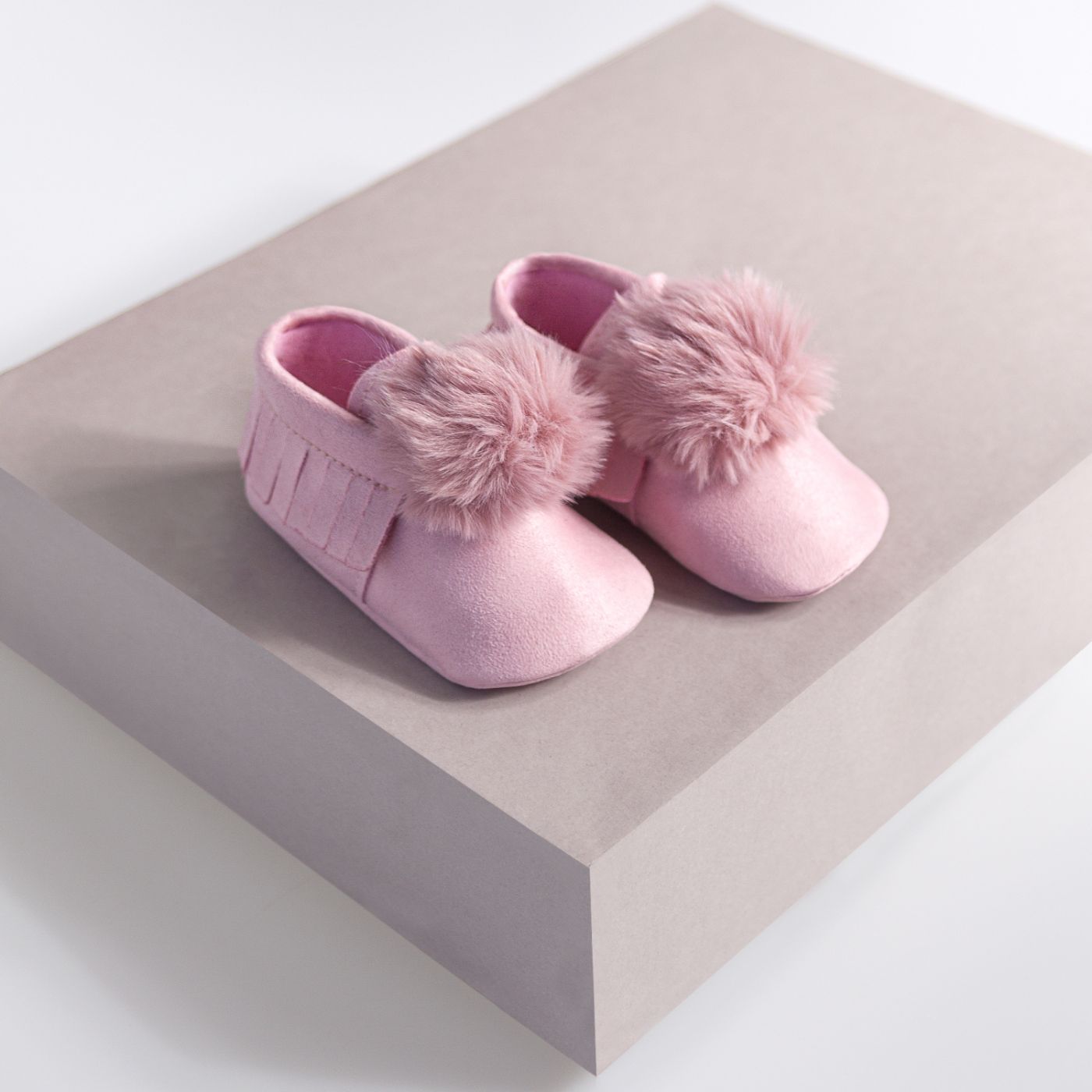 Cipelice sa roze bućkom