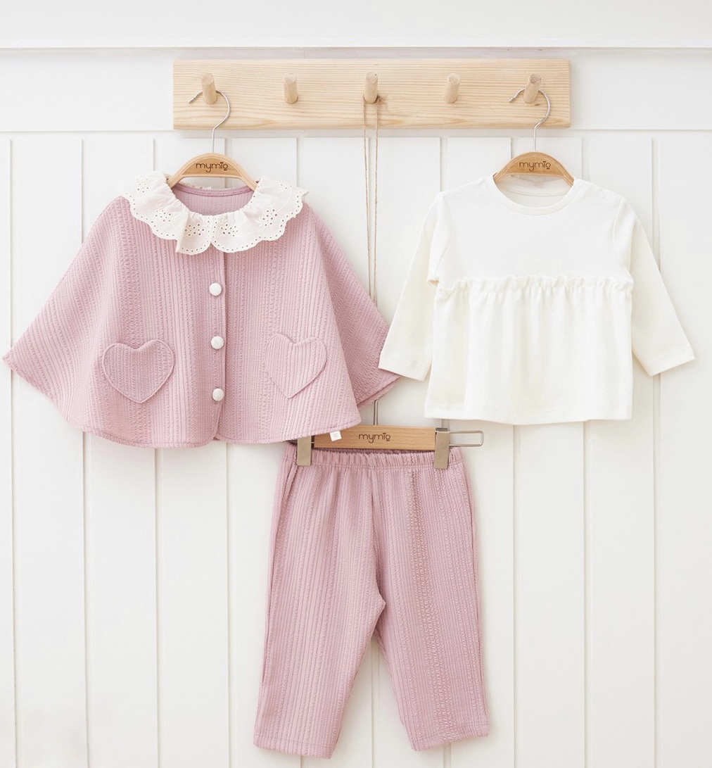 Trodelni komplet sa pelerinom